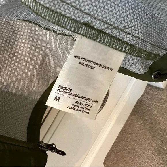 Avalanche Full Zip Lightweight Hooded Jacket Hiking Windbreaker Size Medium - Picture 7 of 10